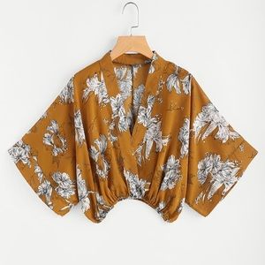 Kimono blouse boho floral gold black white open front size s sm small flowy